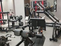 -FUSION FITNESS 热炼健身(万象天地店)