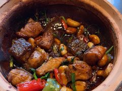 -八府香鸭·啫啫煲(华山路店)