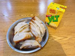 -黄阿姨锅贴大王(万航渡路店)