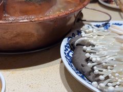 -东镇老火锅(长春路首店)