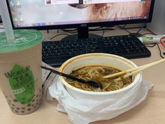 -老妈米线(港龙店)