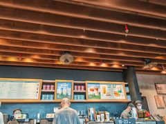 -星巴克(广州南站A18检票口楼上)