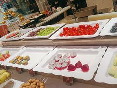 -腾阁自助餐厅(朝林广场店)