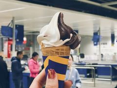 双色冰激凌-宜家·瑞典风味餐厅(无锡店)