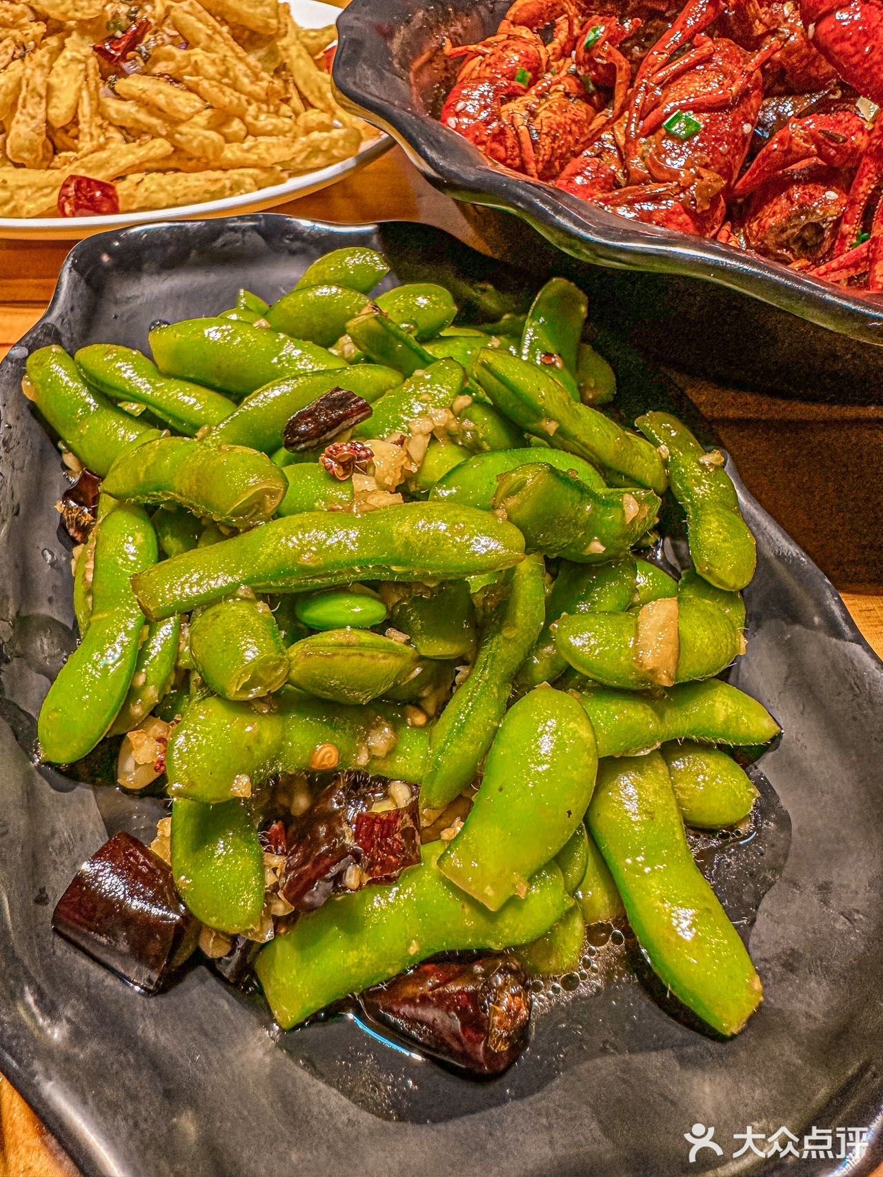 强哥尝过武汉烧烤｜周浦烧烤的“扛把子”