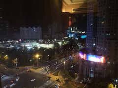 -爱舍海岸酒店(香港中路五四广场店)