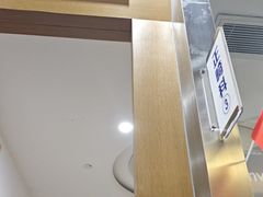 -圣呗口腔·舒适化种植牙·矫正中心(广州总院)