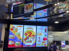 -麦当劳(北苑秋实路店)