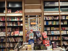 -覔书店(壹方城店)