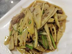 -溪畔如家土菜馆