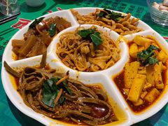 -令氏家外家周秦食府(高新店)