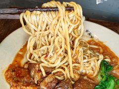 -方铲铲·成都板凳面(滨江银泰店)