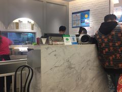 -满记甜品(日月光二店)