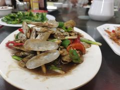 -岛中岛·海鲜大排档·万宁老字号(东澳店)