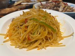 -乡村馕坑肉·烧烤·新疆菜·本地人更爱吃(阿勒泰首店)