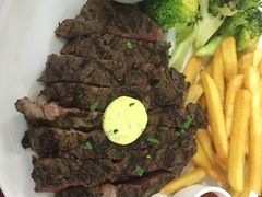 -WOLFGANG PUCK KITCHEN & BAR(迪士尼小镇店)