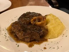 炖牛膝骨-La Tavernetta(Bar à Vin)(乌鲁木齐路店)