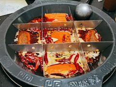-宽板凳老灶火锅(簋街店)