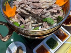 草原手把肉-德乐海蒙餐
