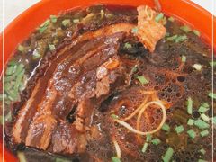 -小龙大肉面馆