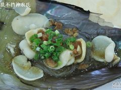 蒜蓉大珍珠贝&nbsp;¥9／个-海岛渔村大酒店(云霄路店)