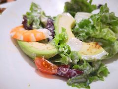 牛油果鲜虾沙拉-UPPER KITCHEN(延安路店)