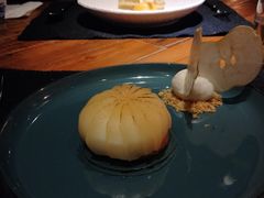 苹果慕斯搭配慢煮苹果-AZUL by FUEL蓝色·法式酒馆(琶醍店)