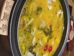 -山城外·非遗酸菜鱼(蜀都万达店)