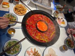 -爱你您·自家鱼塘·活水喷泉鱼火锅(八里店)