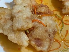 -老码头黑皮肘子锅包肉熏酱水饺(文政街店)
