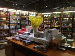 -博览书店(越秀悦汇天地店)