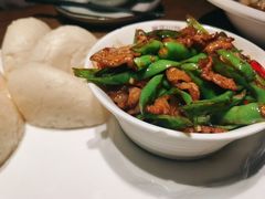 川湘回锅肉-童年小筑餐厅(申花路店)