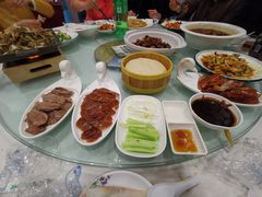 -大鸭梨烤鸭店(金顶街店)