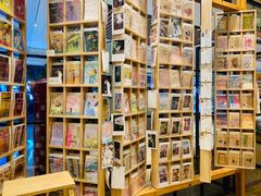 -猫的天空之城概念书店(杭州南宋御街店)