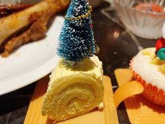 -半岛翡丽海鲜自助餐厅(观风亭店)
