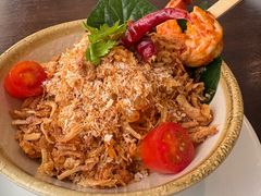 -Chom Cafe and Restaurant
