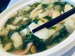 荠菜三鲜烩蹄筋-和记小菜(大宁店)