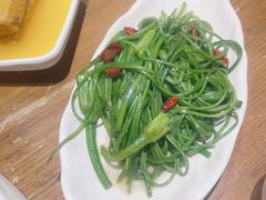 -隔壁老王·家常云南菜(皇冠店)