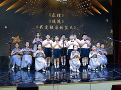 -小荧星艺校(浦东中环分校)