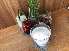 -ROAST coffee & eatery