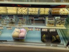 -白玉兰食品(中山公园龙之梦店)