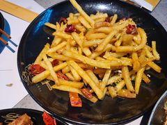 干煸土豆丝-一棠龙虾•王牌虾球(恒隆广场店)