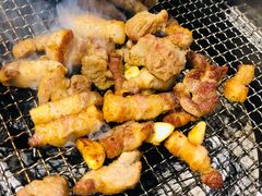 梅花肉-肉甲韩国木炭烤肉(新壹街1店)