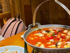 -老滇山寨•云南特色菜•地方菜•民族风情歌舞表演(金碧店)