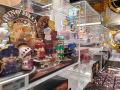 -泡泡玛特POPMART(上海环球港店)