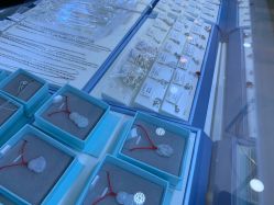 -中国黄金(海珠广百广场店)