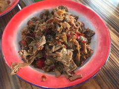 -老三样·美食研究中心(世贸路店)