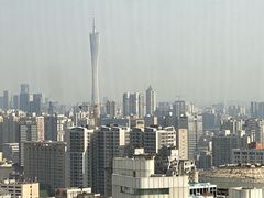 -广州中心皇冠假日酒店