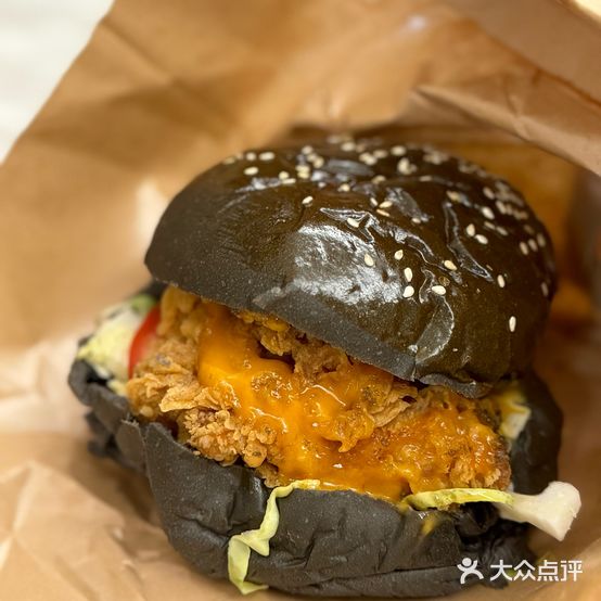 韩国。妍囍汉堡(珠江店)