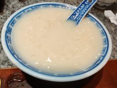 民国美龄粥-南京大牌档(青岛万象城店)
